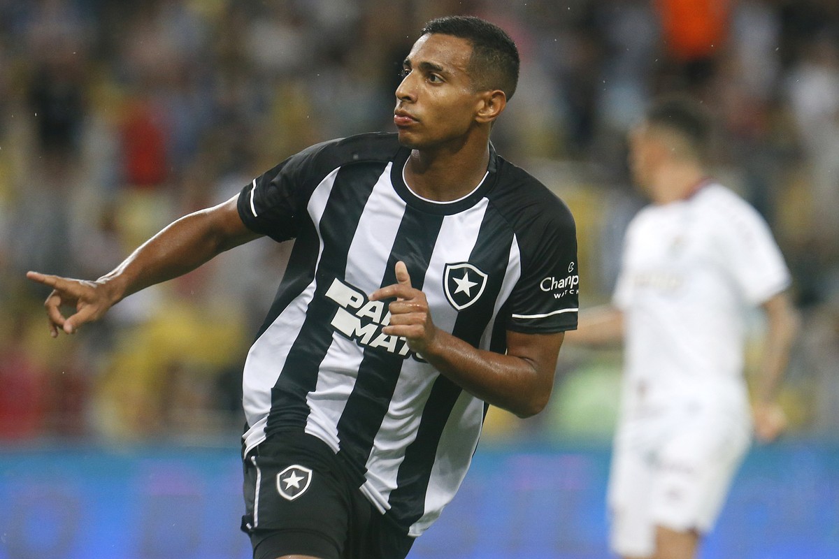 Atleta defendeu o Botafogo entre 2022 e 2024 (Foto: Vitor Silva / BFR)