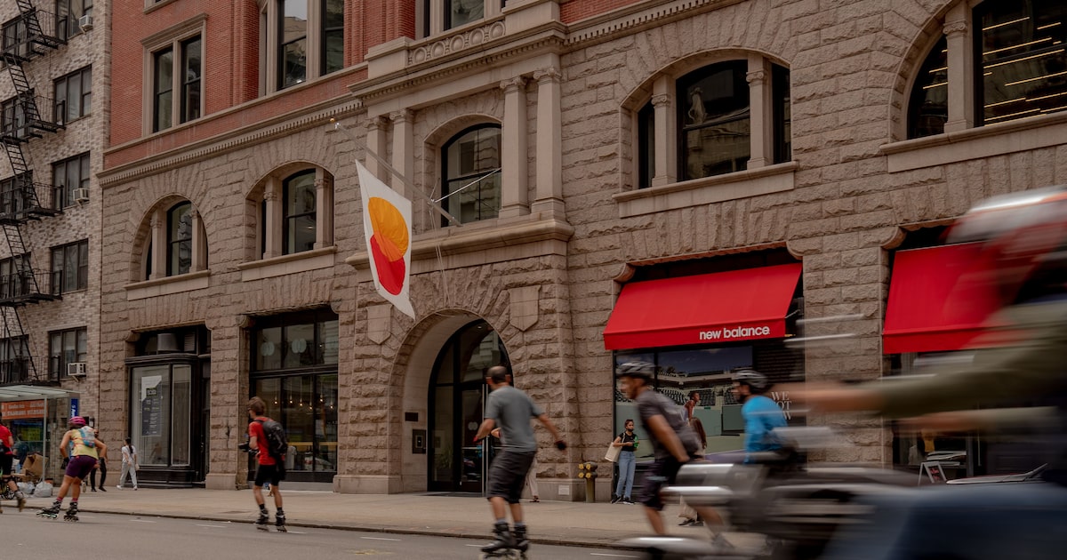 Mastercard aponta desafios para a adoção de stablecoins em pagamentos diários O escritório da Mastercard no Flatiron District de Nova York, EUA, na quinta-feira, 5 de agosto de 2021. A Mastercard Inc. reformou um edifício do século XIX no Flatiron District de Manhattan para a era híbrida do trabalho em escritório trazida pela pandemia global. (Foto: Amir Hamja/Bloomberg)