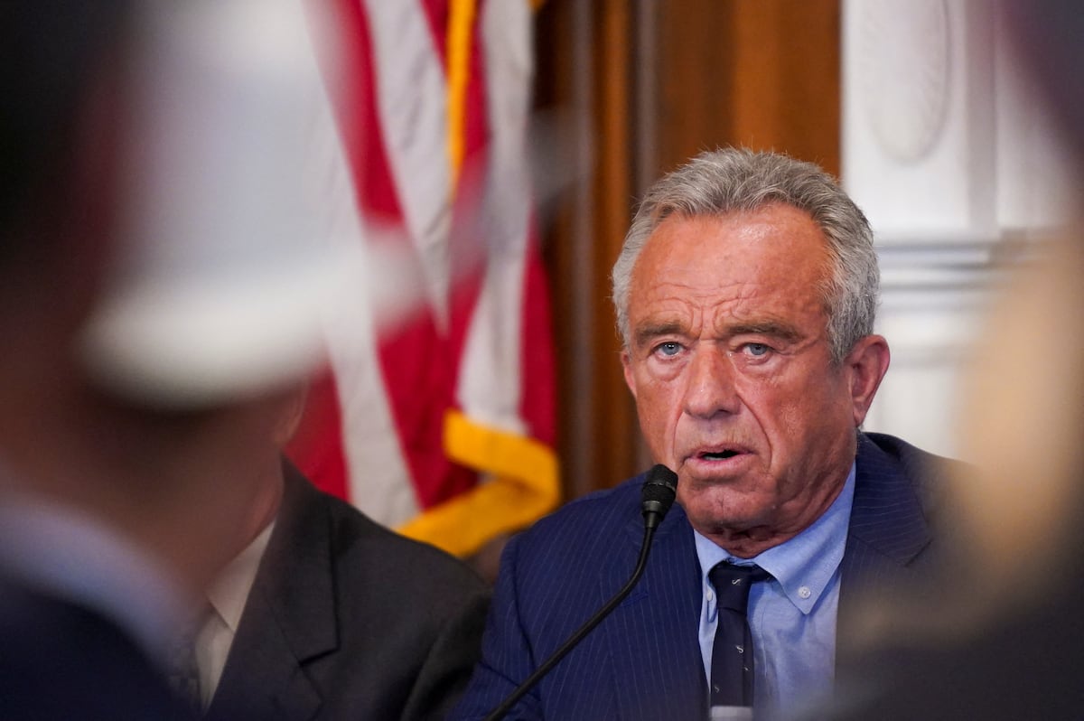 Robert F. Kennedy impulsiona movimento 'Faça a América Saudável Novamente' Robert F. Kennedy Jr., Secretário de Saúde e Serviços Humanos dos EUA, em Washington na segunda-feira. (Foto: Ken Cedeno/REUTERS)
