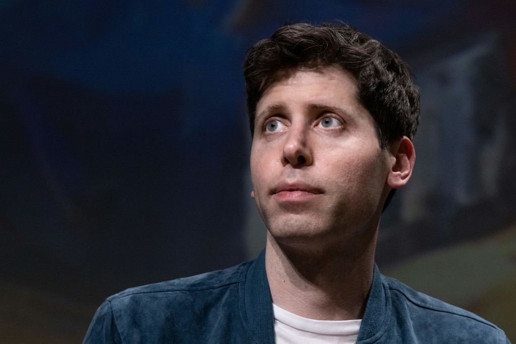 Sam Altman defende futuro promissor da IA apesar de críticas ao GPT-5 Sam Altman: CEO da OpenAI (Foto: JOEL SAGET/Getty Images)