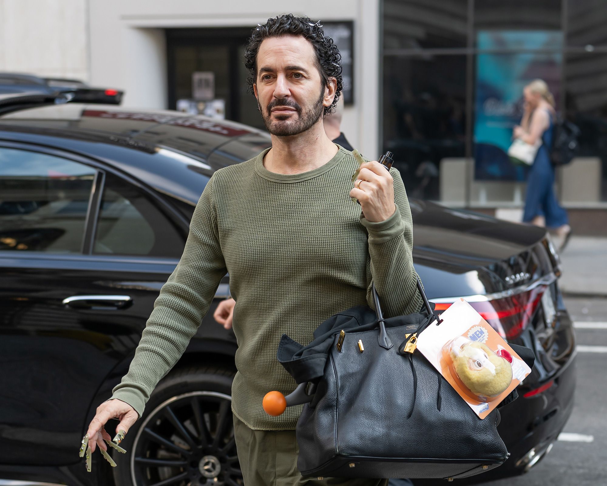 Marc Jacobs apresenta nova bolsa Labubu em destaque na moda da semana Gilbert Carrasquillo/GC Images/Getty Images