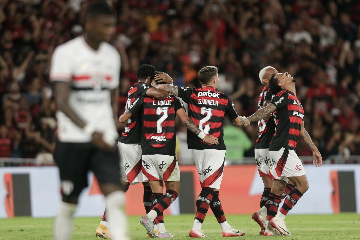 Flamengo supera desafios e conquista vitória decisiva em jogo pacificador Flamengo supera desafios e conquista vitória decisiva em jogo pacificador