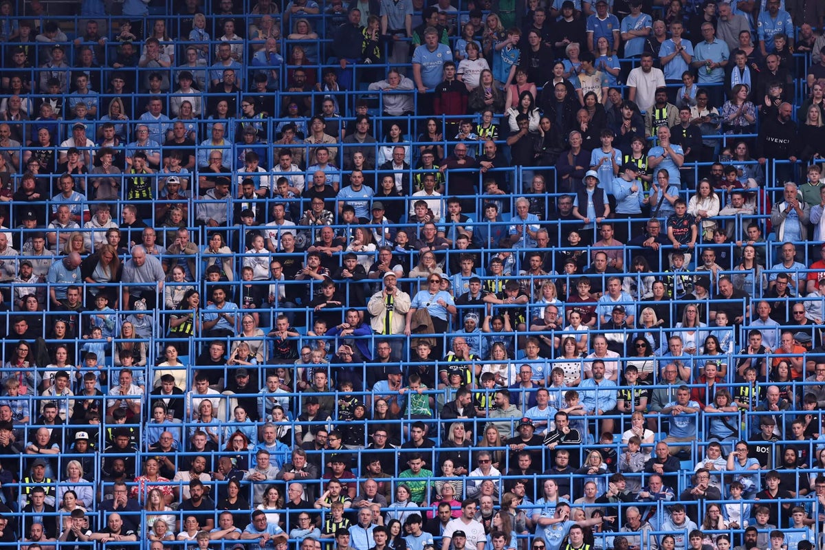 Preços de ingressos da Premier League variam entre os mais altos e mais baixos Foto: Reprodução/The Athletic UK
