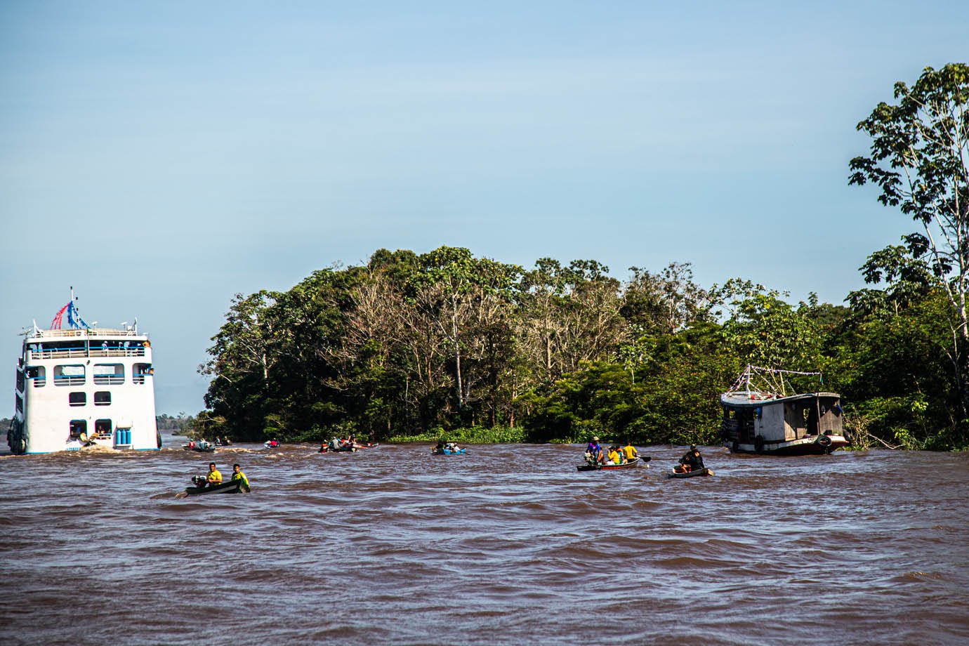 Cheias no Amazonas provocam emergência em diversos municípios da região De acordo com o Ministério da Integração e do Desenvolvimento Regional (MIDR) já foram reconhecidas 33 declarações de situação de emergência (Foto: Leandro Fonseca /Exame)