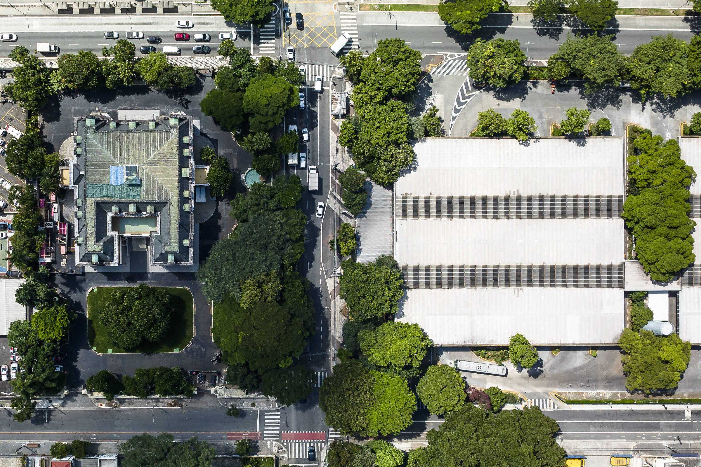 Leilão da nova sede do Governo de SP está previsto para outubro no centro da capital Palácio Campos Elíseos e o terminal Princesa Isabel, onde o governo de São Paulo pretende construir uma nova sede administrativa estadual (Foto: Rubens Cavallari/4.abr.23/Folhapress)