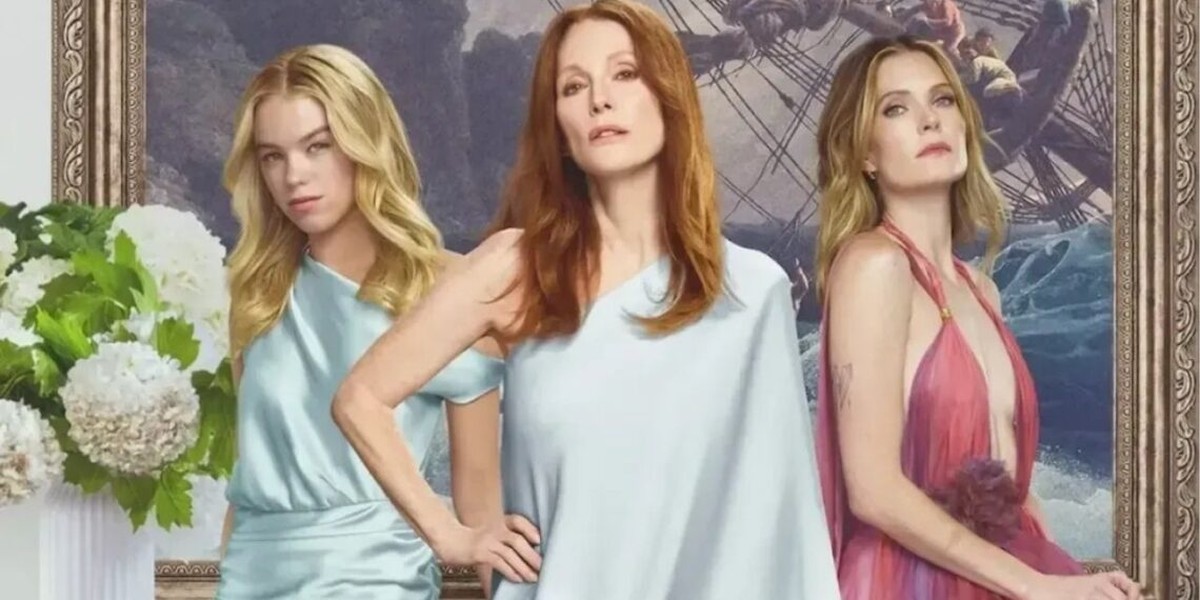 Meghann Fahry e Julianne Moore/Sereias (Foto: netflix)