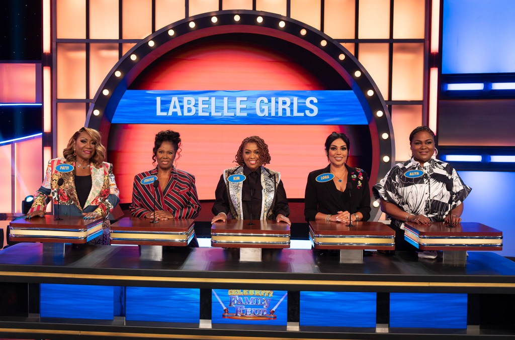 Patti LaBelle e Fantasia se enfrentarão no 'Celebrity Family Feud', e a Billboard tem uma visão exclusiva do episódio. (Foto: Reprodução)