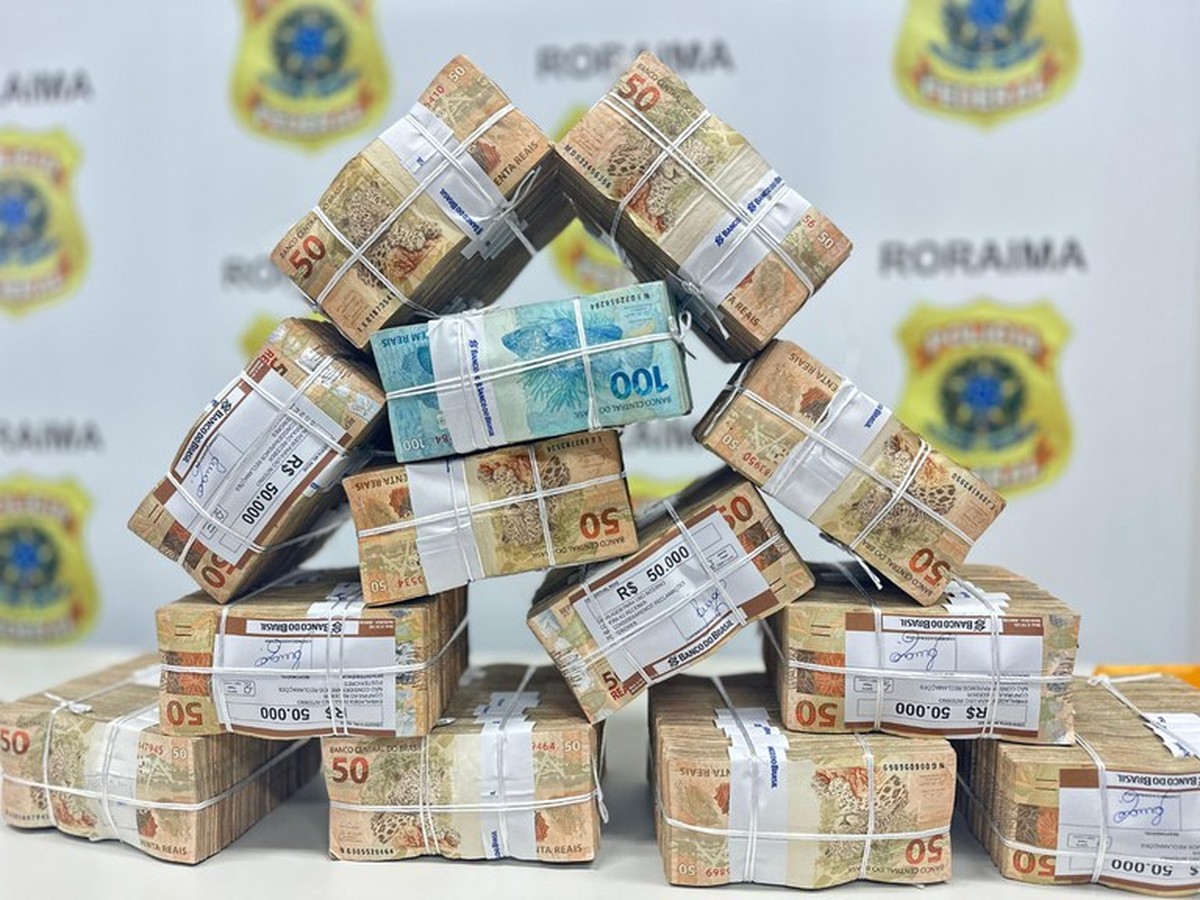 Dinheiro apreendido pela Polícia Federal em investigação sobre Pix (Foto: Divulgação/PF)