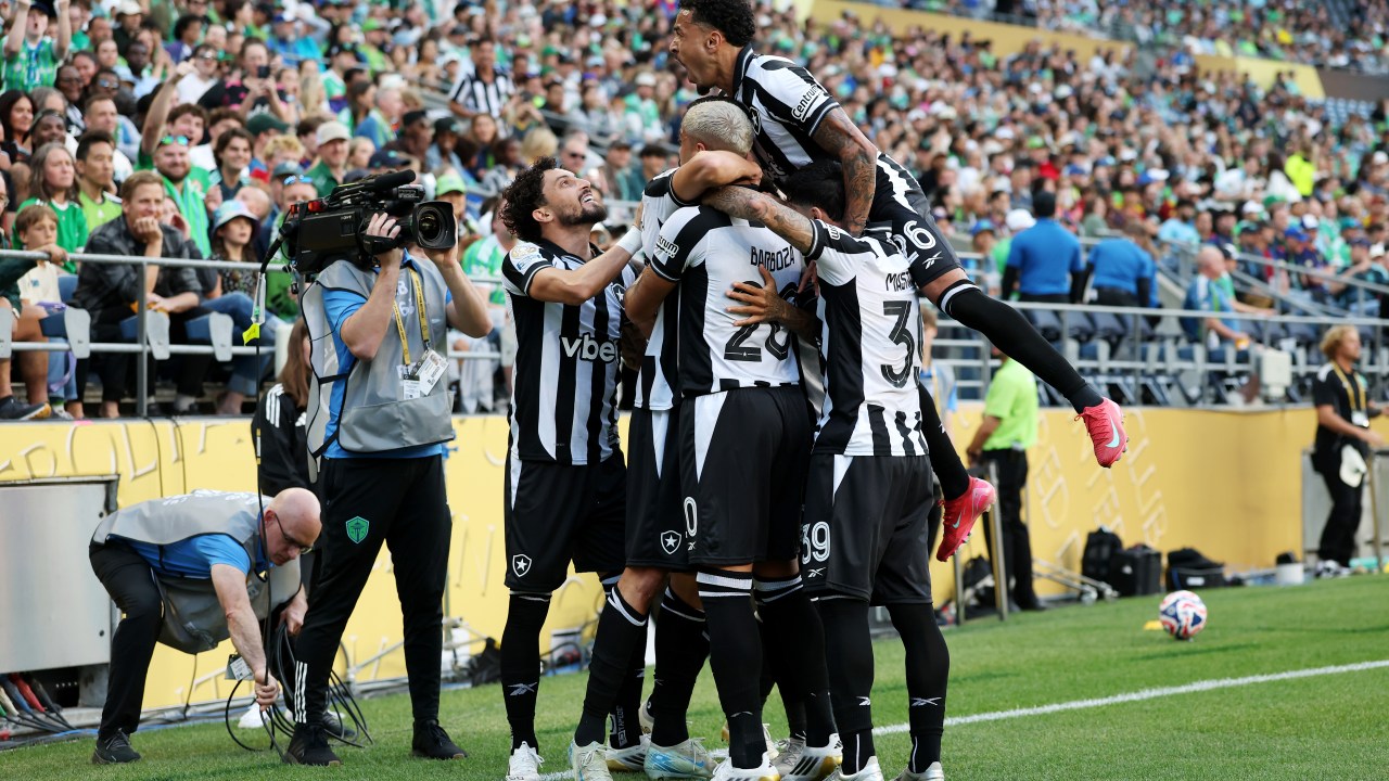Botafogo venceu o Seattle Sounders na estreia, por 2 a 1 (Foto: Buda Mendes/Getty Images)