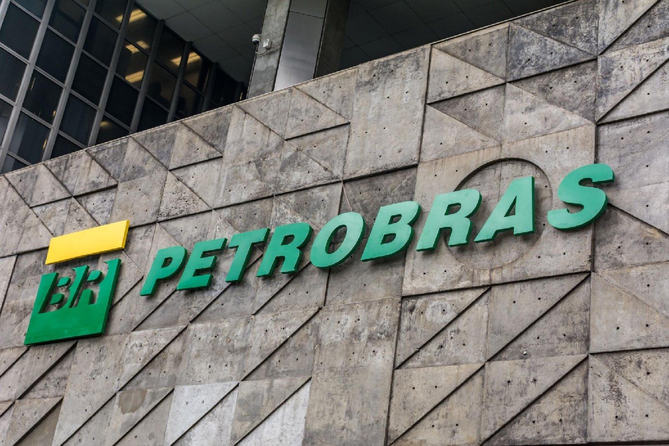 Petrobras reduz em 14% o preço do gás canalizado e GNV para distribuidoras Boletim Focus: mercado reduz expectativa do IPCA pela 9ª vez em semana de Copom (Foto: Reprodução)