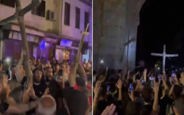 Cristãos sírios protestam após ataque a igreja e temem por futuro incerto Foto: Reprodução