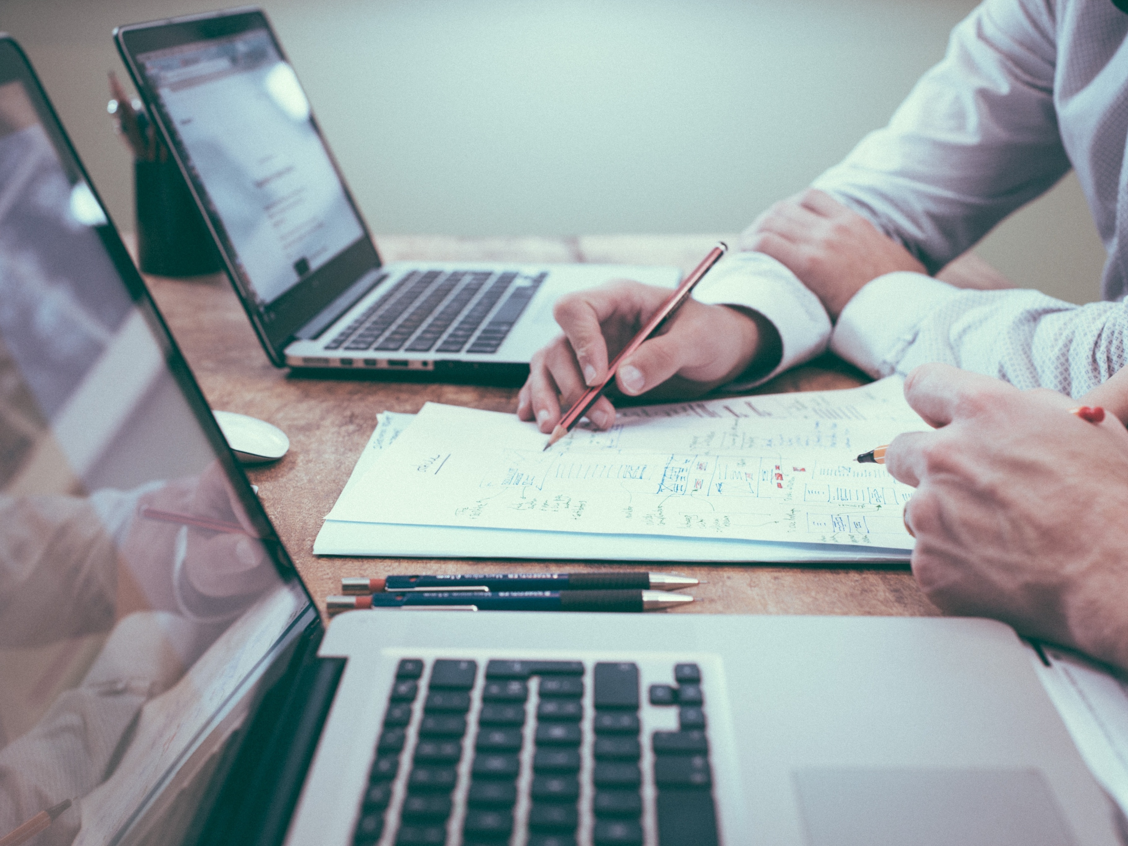 CDBs têm características diferentes e é preciso saber onde investir com segurança Foto: Reprodução