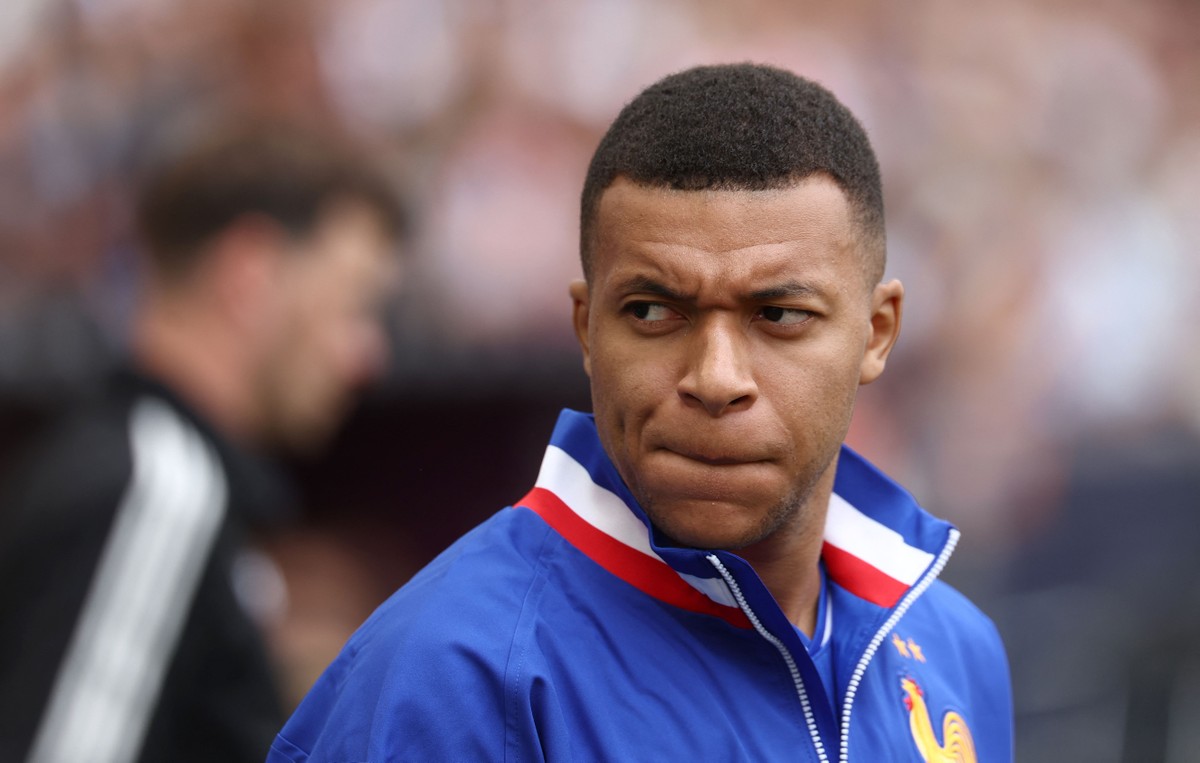 Mbappé processa Paris Saint-Germain por assédio moral durante sua carreira no clube Mbappé denuncia o PSG por assédio moral (Foto: FRANCK FIFE / AFP)