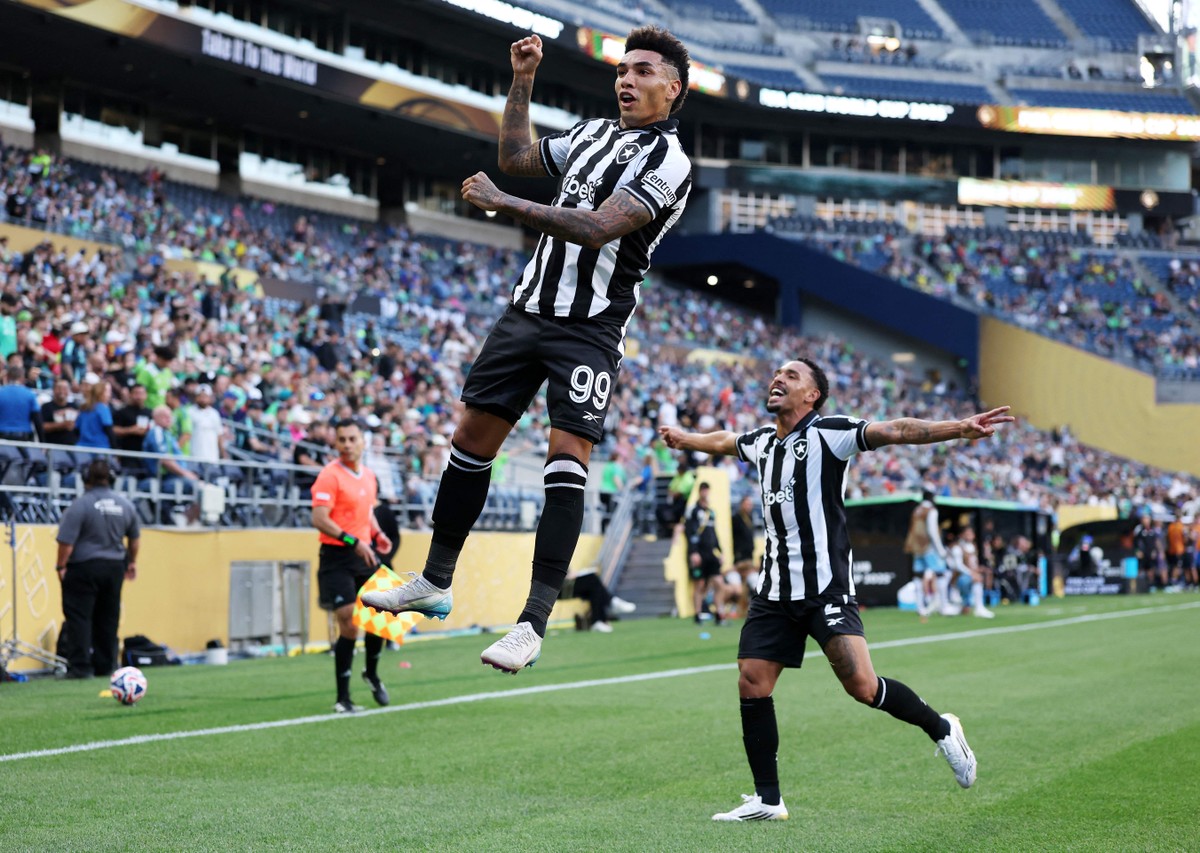 Igor Jesus faz um dos gols do Botafogo contra o Seattle Sounders (Foto: Buda Mendes / GETTY IMAGES NORTH AMERICA / Getty Images via AFP)