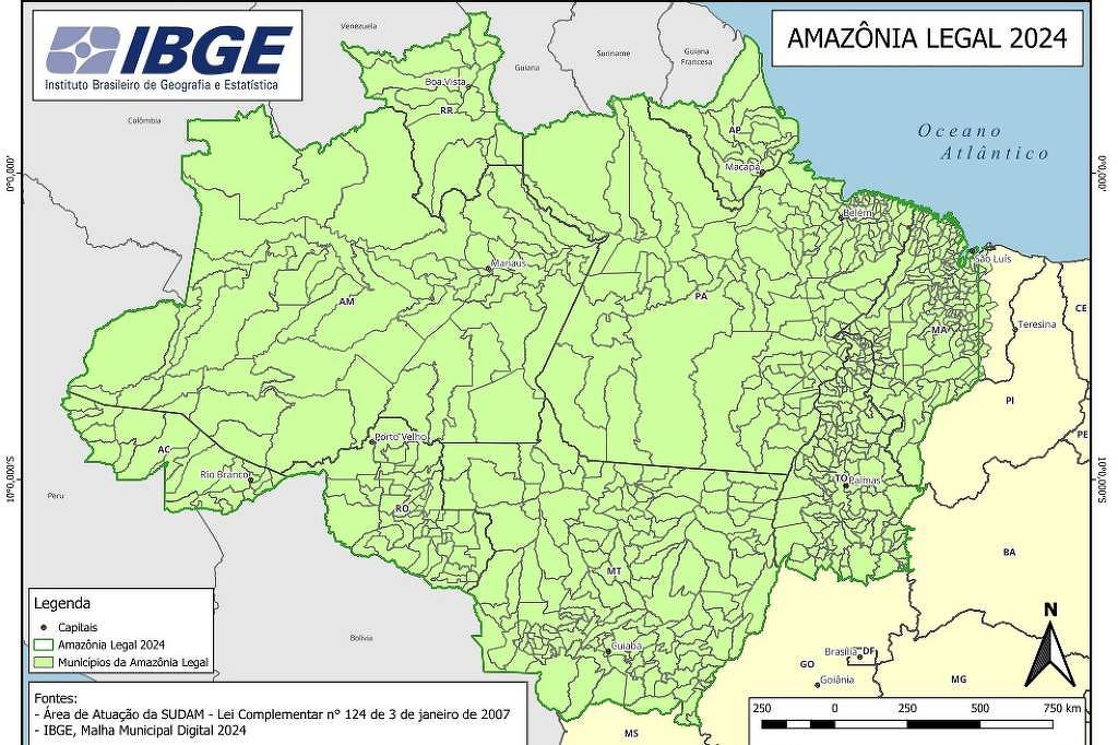 IBGE atualiza mapa, corrige siglas de MT e MS e cria comitê de qualidade Mapa corrigido pelo IBGE ajustou posição das siglas de MT e MS, além de identificar o AC (Foto: Reprodução/IBGE)