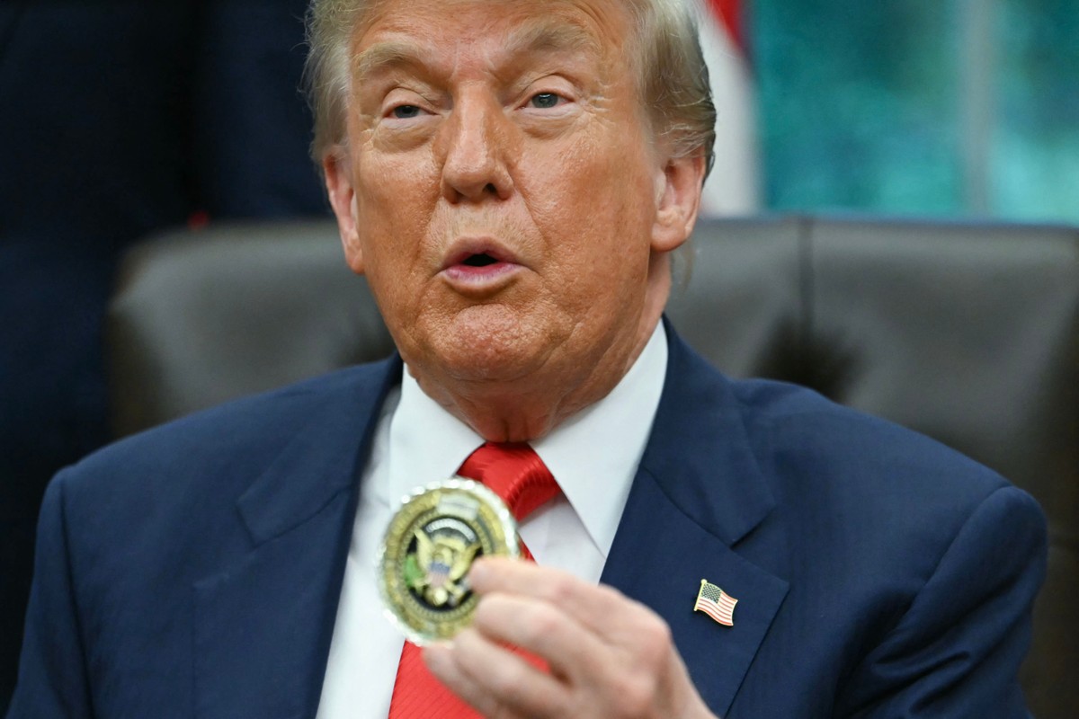 Cobiça de Trump impulsiona brasileiros a oferecer minerais ao exterior Presidente dos EUA, Donald Trump, fotografado na Casa Branca (Foto: Andrew Caballero-Reynolds/AFP)