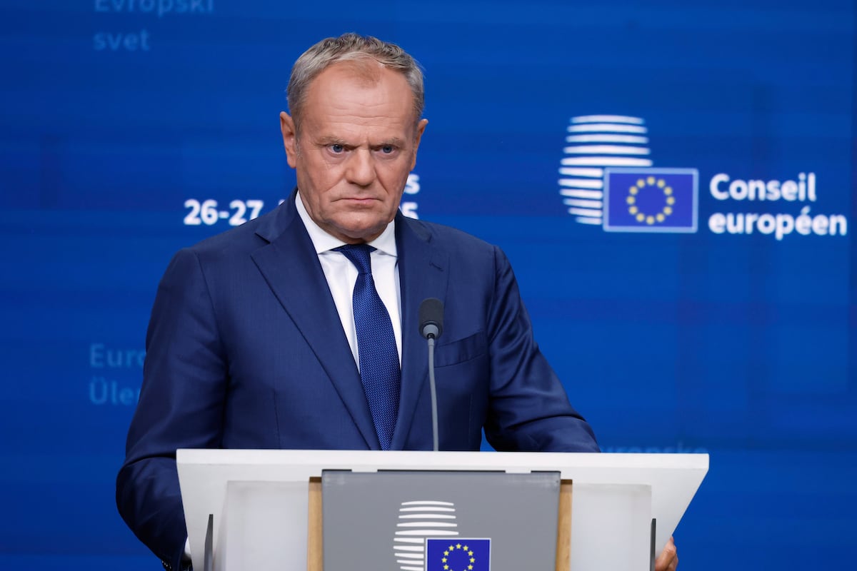 Polônia impõe controles nas fronteiras com Alemanha e Lituânia para segurança O primeiro-ministro, Donald Tusk, na quinta-feira passada em Bruxelas. (Foto: Associated Press/LaPresse)