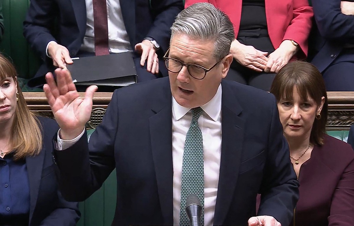 Reino Unido condiciona reconhecimento da Palestina a ações de Israel por cessar-fogo Primeiro-ministro do Reino Unido, Keir Starmer, anuncia ao Parlamento a elevação de gastos com Defesa (Foto: PRU / AFP)