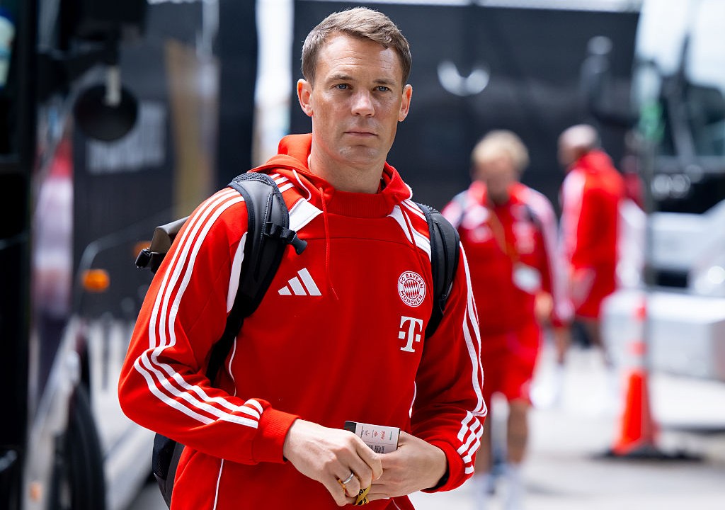 Goleiro do Bayern provoca flamenguistas com declaração polêmica após vitória Goleiro alemão Neuer, do Bayern: desdenhoso em inglês e espanhol (Foto: Sven Hoppe/picture alliance/Getty Images)