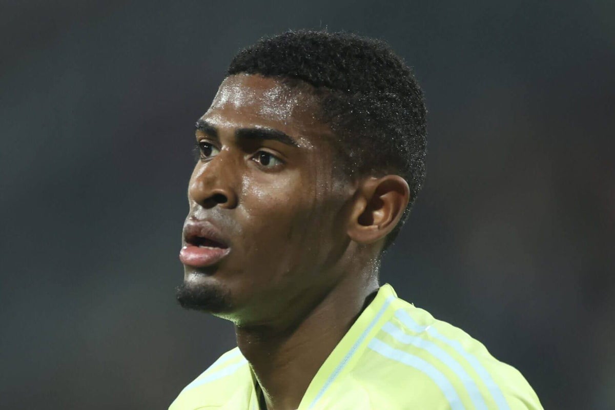 Arsenal avança nas negociações para contratar Cristhian Mosquera, do Valencia Foto: Reprodução/The Athletic UK