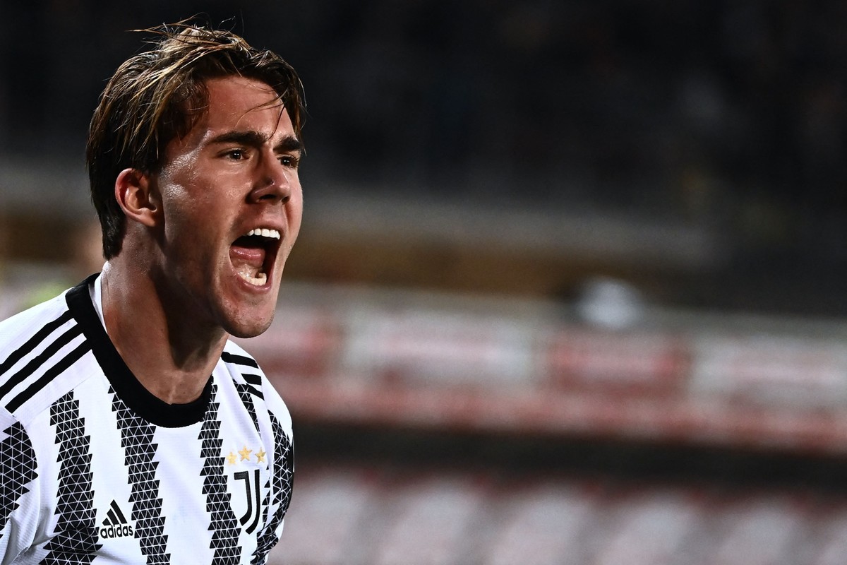 Dusan Vlahović, atacante da Juventus, é cotado para reforçar o Flamengo Dusan Vlahovic é um dos destaques da Juventus — Foto: AFP