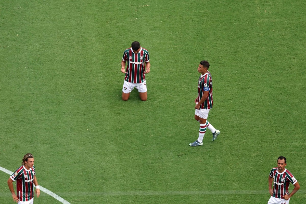 Futebol traz alegria e dor em uma montanha-russa de emoções Fluminense é eliminado pelo Chelsea na Copa do Mundo de Clubes (Foto: CHARLY TRIBALLEAU / AFP)