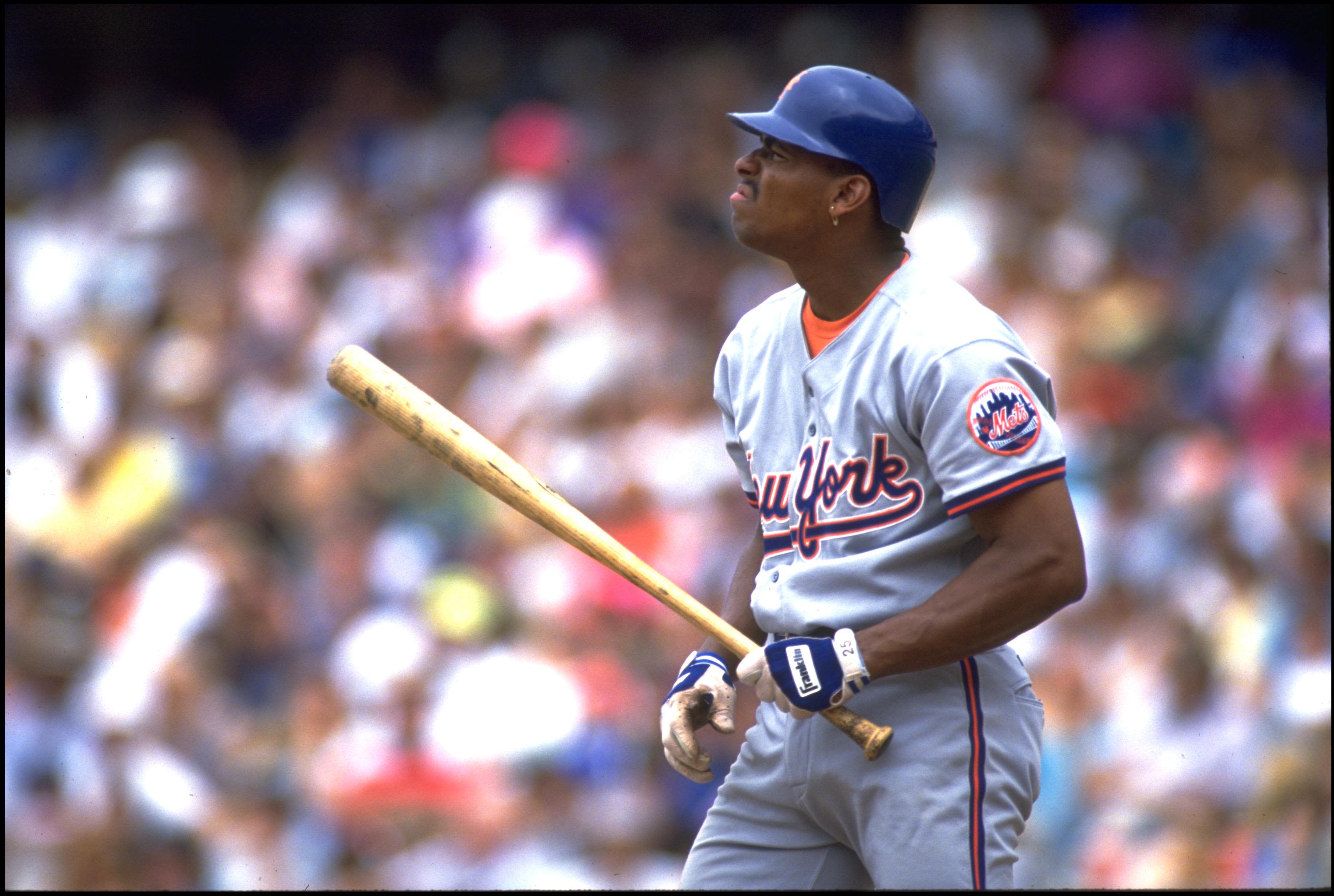 Time paga $1,2 milhão por ano a ex-jogador da MLB até 2035 após 20 anos fora Stephen Dunn/Getty Images
