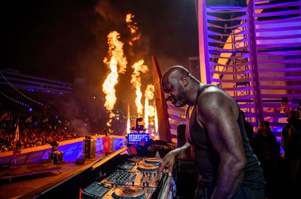 Shaquille O’Neal analisa faixas e colaborações de seu novo EP musical