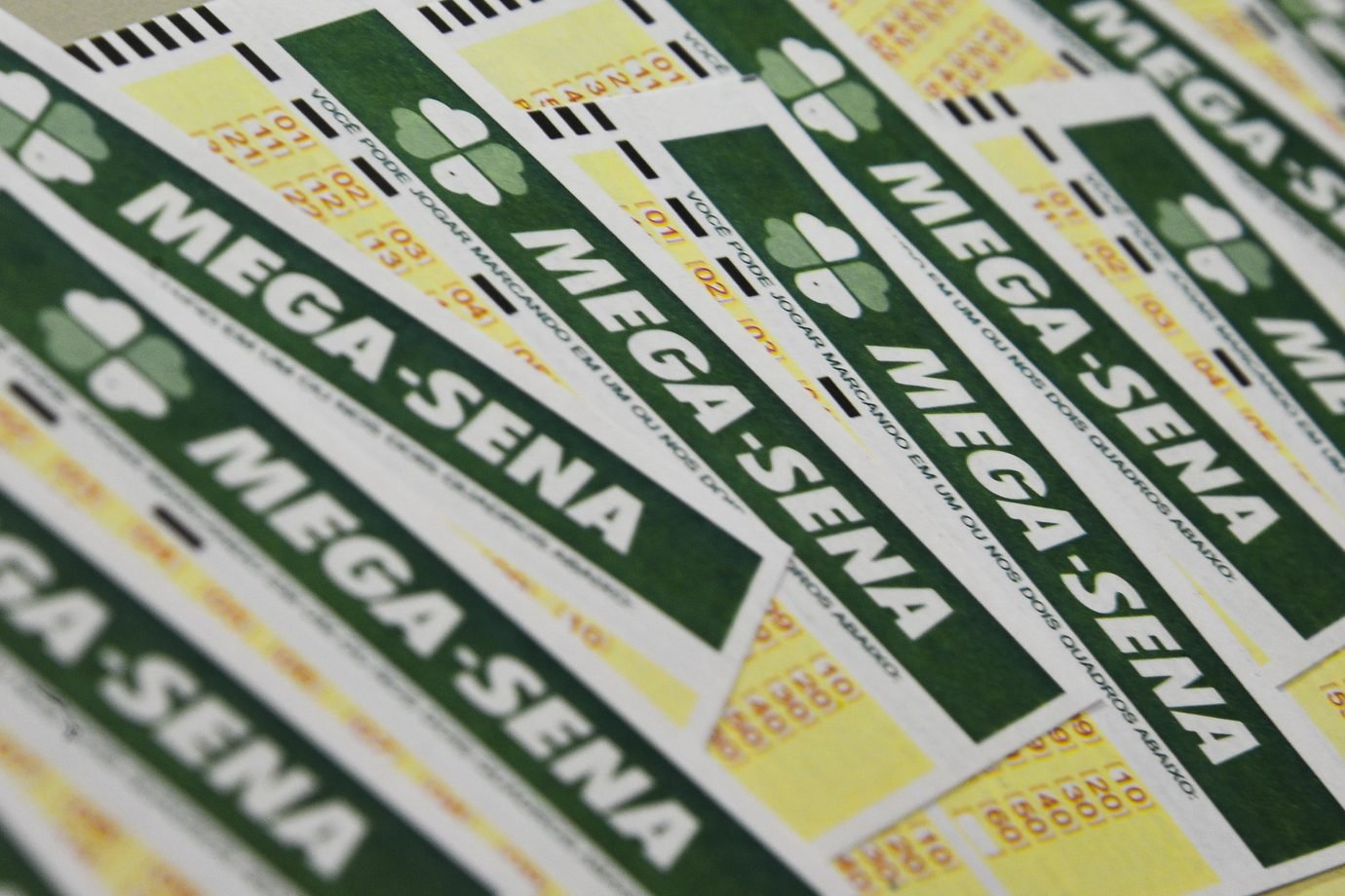 Mega-Sena sorteia R$ 3,5 milhões nesta terça; confira os números da sorte Palpite mínimo da Mega-sena custa R$ 5 (Foto: Marcello Casal Jr/Agência Brasil)