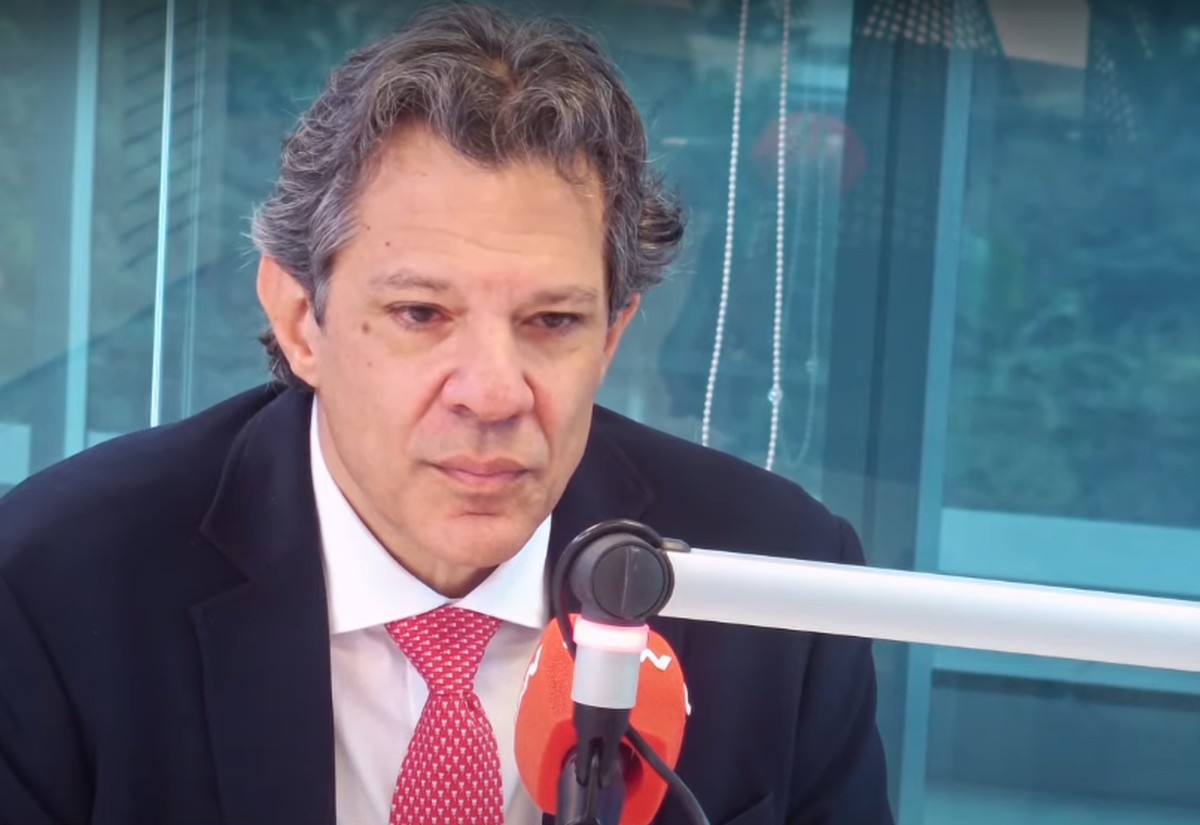 Haddad descarta aumento de tarifas e afirma: 'Não fizemos nada' Ministro da Fazenda, Fernando Haddad, em entrevista à CBN. (Foto: Reprodução)