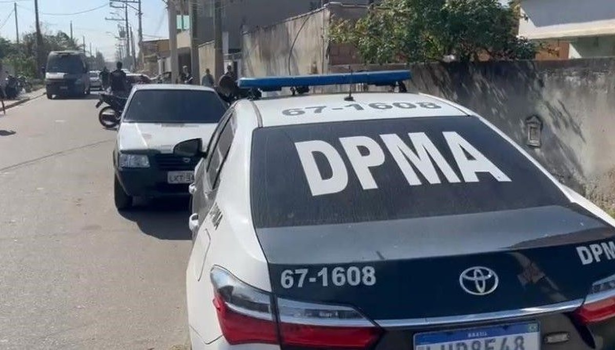 Polícia Civil desmantela campeonato ilegal de animais silvestres e prende 20 pessoas Flagrante feito por policiais da Delegacia de Proteção ao Meio Ambiente (Foto: Polícia Civil/Divulgação)