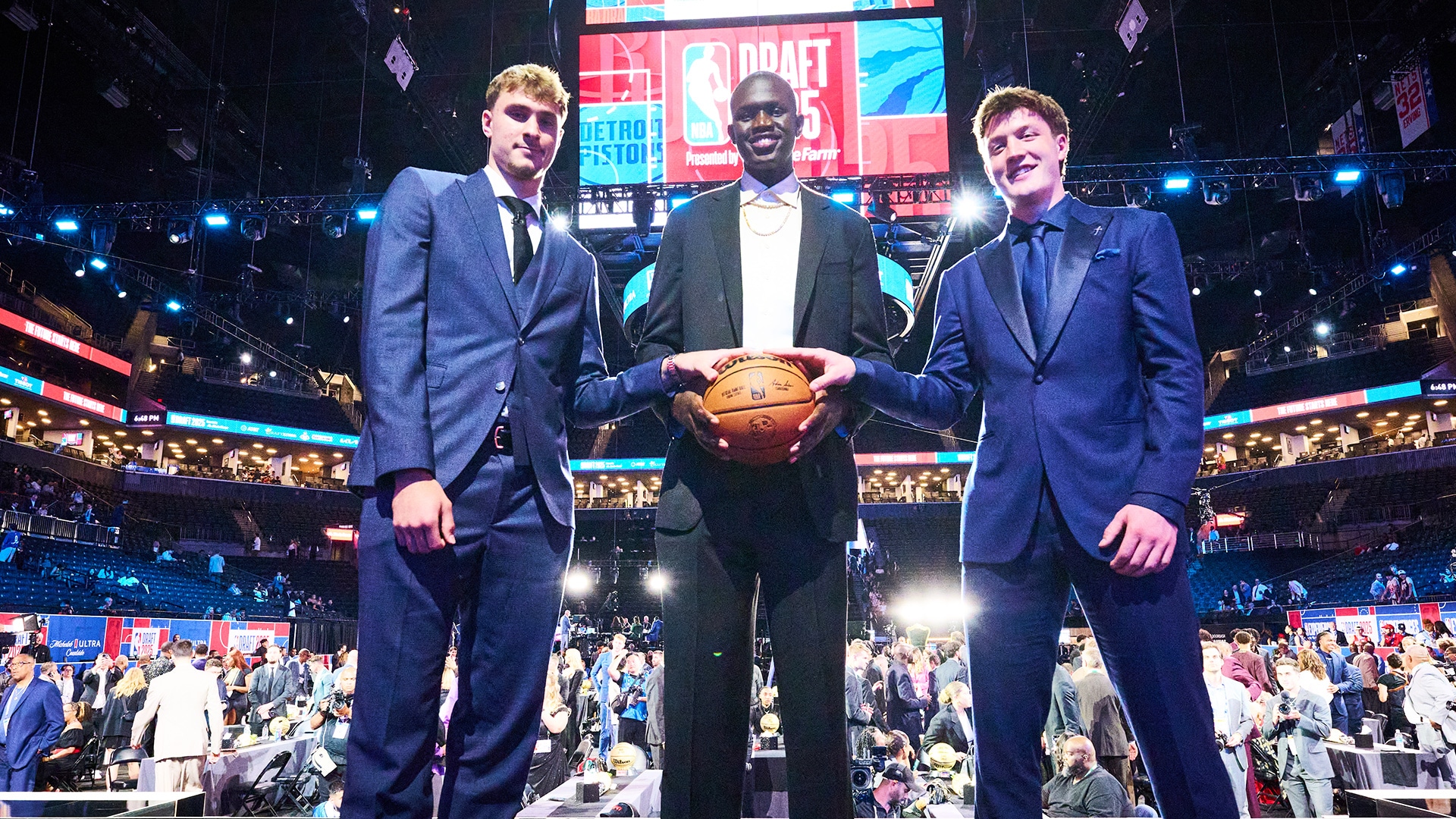Cooper Flagg e ex-companheiros se destacam no Draft de 2025 Foto: Reprodução/@NBA
