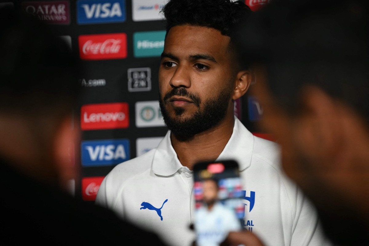 Al-Hilal considera duelo contra Fluminense mais desafiador que Manchester City Khalid Al-Ghannam destaca força do Fluminense (Foto: Paul ELLIS / AFP)