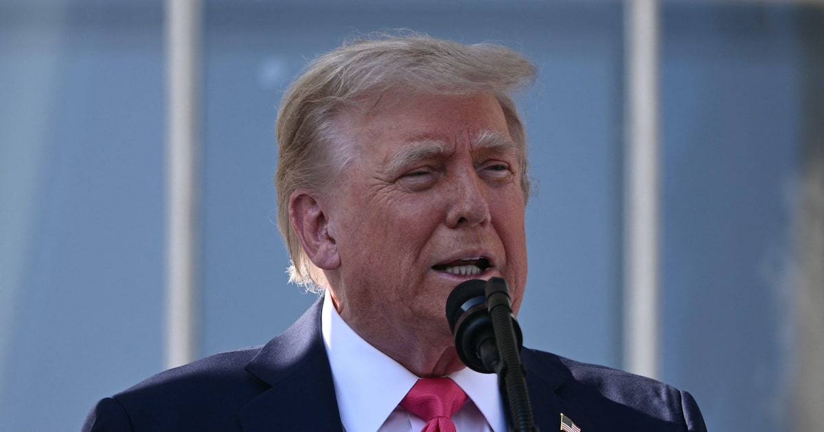 Trump ameaça a ordem global e a estabilidade do Brasil e dos Estados Unidos Mesmo governantes de grandes países, como o Brasil, têm evitado confrontar abertamente Trump (Foto: Brendan Smialowski / AFP)