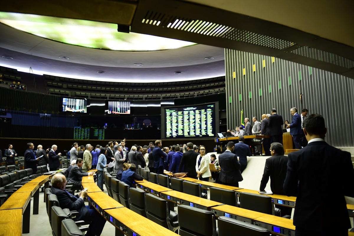 Sessão da Câmara para votar medidas do pacote fiscal (Foto: Saulo Cruz/Agência Senado)