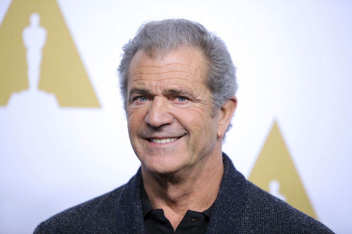 Mel Gibson revela método eficaz para emagrecer 10 kg aos 69 anos Mel Gibson em evento da Academia do Oscar, em fevereiro de 2017 (Foto: Monica Almeida/The New York Times)