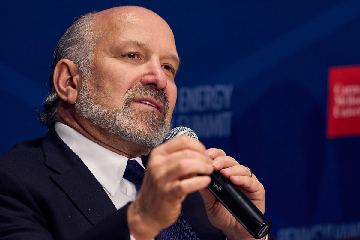 EUA avaliam isentar café, cacau e recursos naturais de tarifas comerciais Howard Lutnick (Foto: Brian Kaiser/Bloomberg)