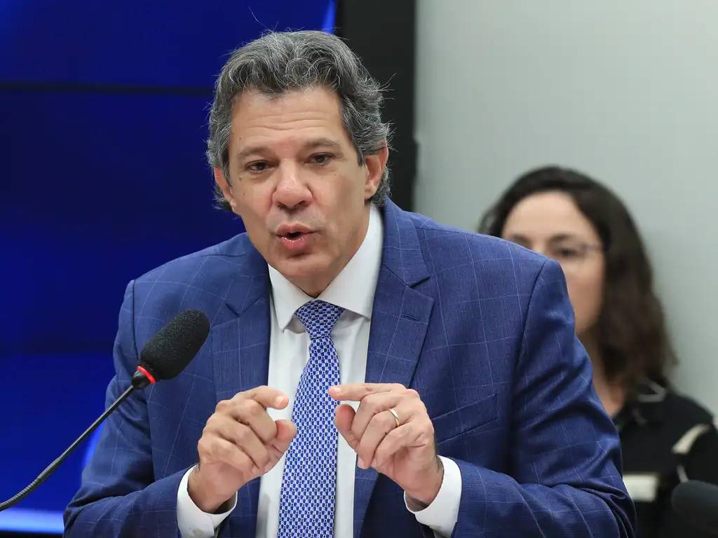 Haddad afirma conhecer relatório de Lira sobre IR, mas não fará anúncio Foto: Lula Marques/Agência Brasil