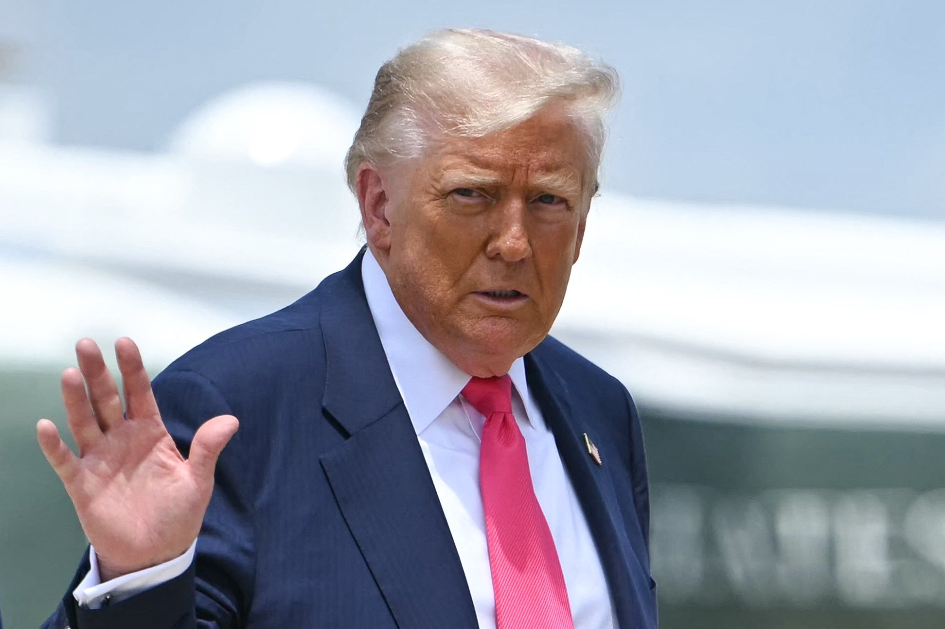 Trump reduz prazo para Putin decidir sobre cessar-fogo na Ucrânia Israel garante que 120 caminhões com ajuda entraram em Gaza neste domingo (Foto: Reprodução)