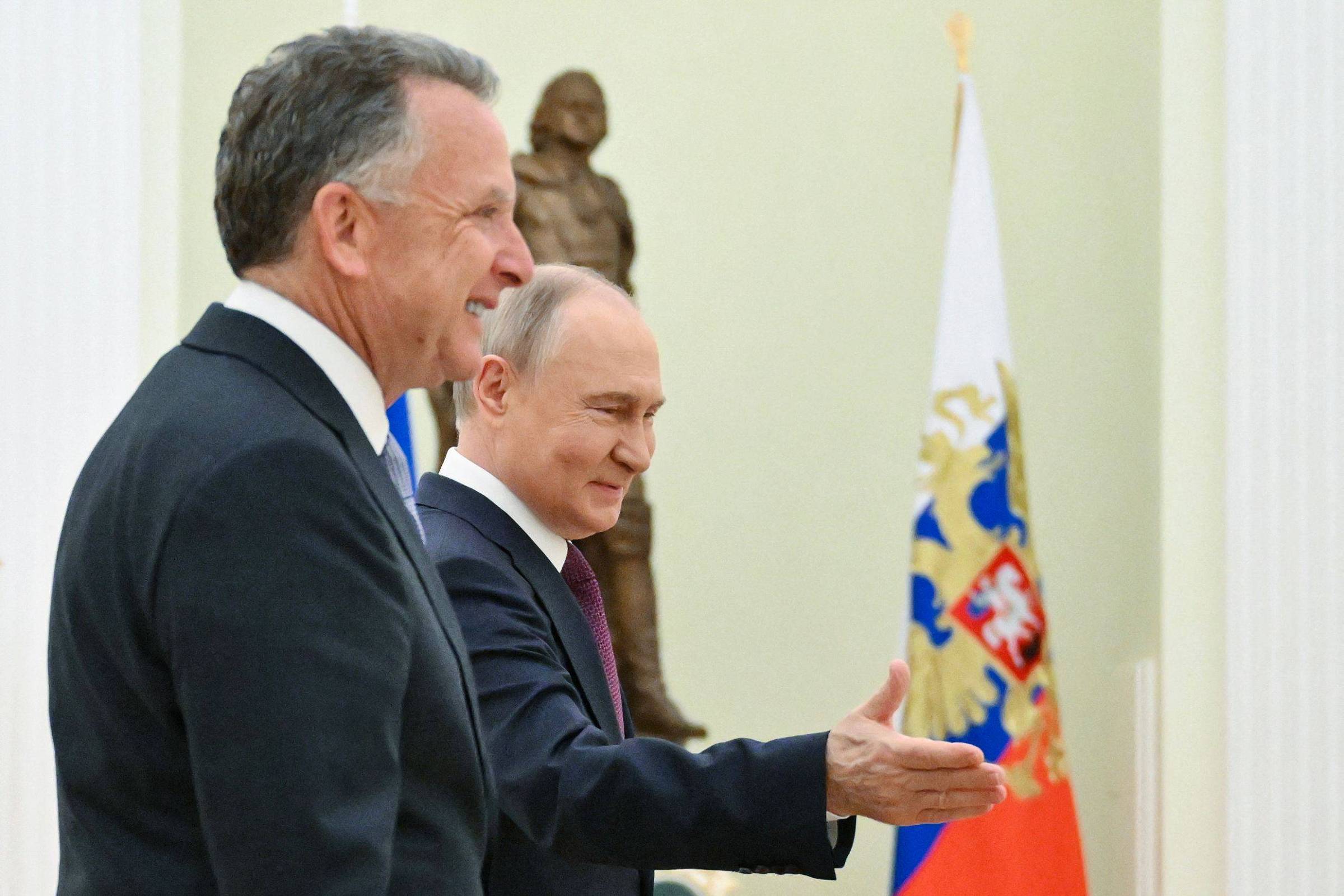Negociador americano Witkoff é recebido por Putin no Kremlin no final de abril (Foto: Kristina Kormilitsina - 25.abr.2025/Pool/AFP)