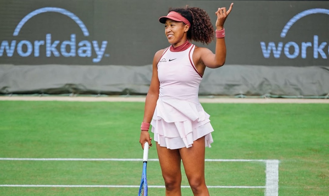 Osaka supera adversária em tiebreaks e Iga enfrenta Azarenka às 11h Foto: Reprodução