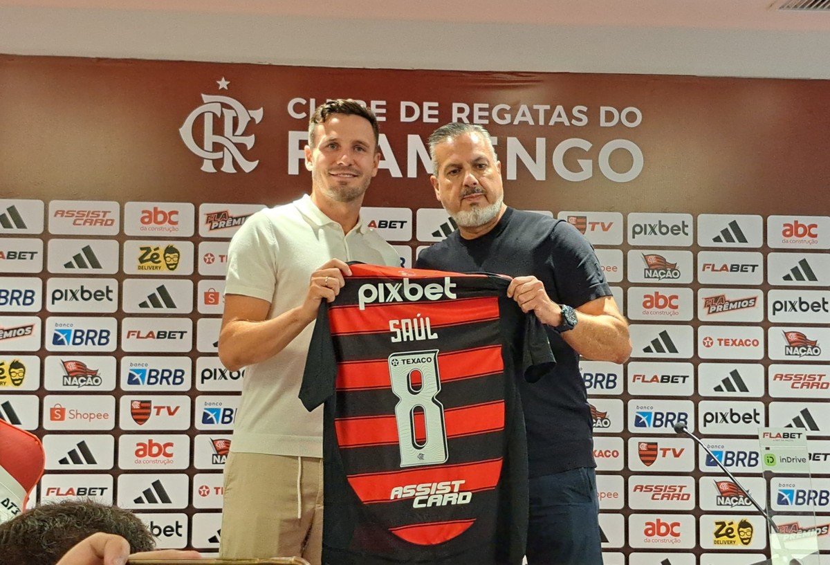Saúl é apresentado no Flamengo (Foto: Davi Ferreira)