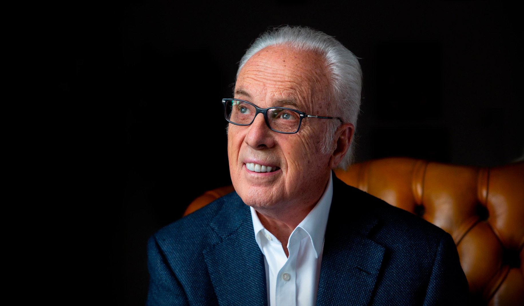 Morre o pastor John MacArthur, referência na pregação evangélica, aos 86 anos O pastor John MacArthur morreu na Califórnia, aos 86 anos. (Foto: Grace Community Church/Facebook)
