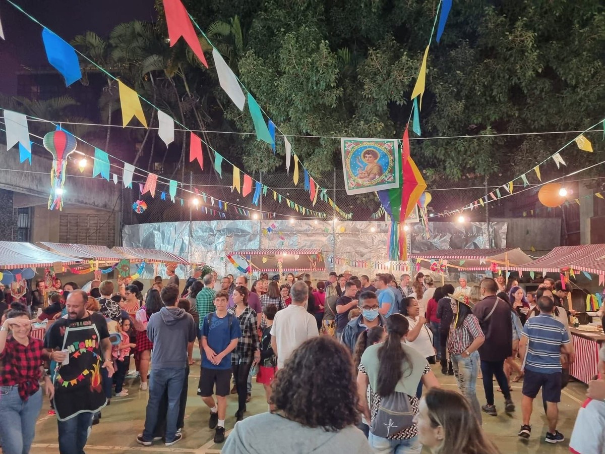 Paróquia da Ressurreição realiza festa julina de dois dias no Arpoador em 2025 Tradicional festa juliana da Paróquia da Ressurreição, no Arpoador, Zona Sul do Rio (Foto: Divulgação)