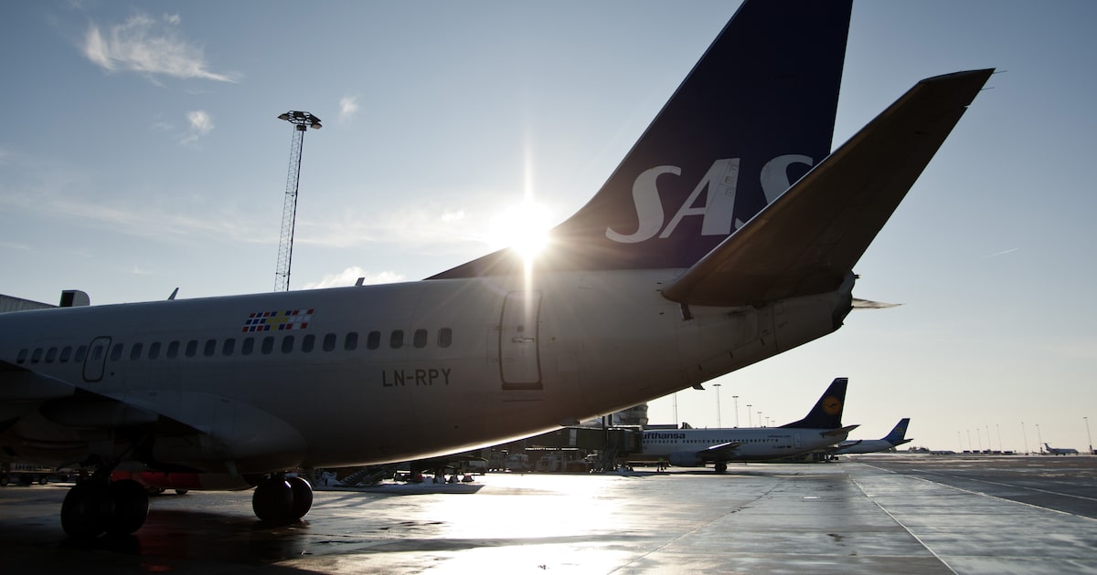 Suécia revoga taxa de viagens aéreas após seis anos em nome do clima Mudança ocorre em meio à diminuição do apoio público ao ativismo ambiental no aeroporto de Landvetter, perto de Gotemburgo. (Foto: Erik Abel/Bloomberg)