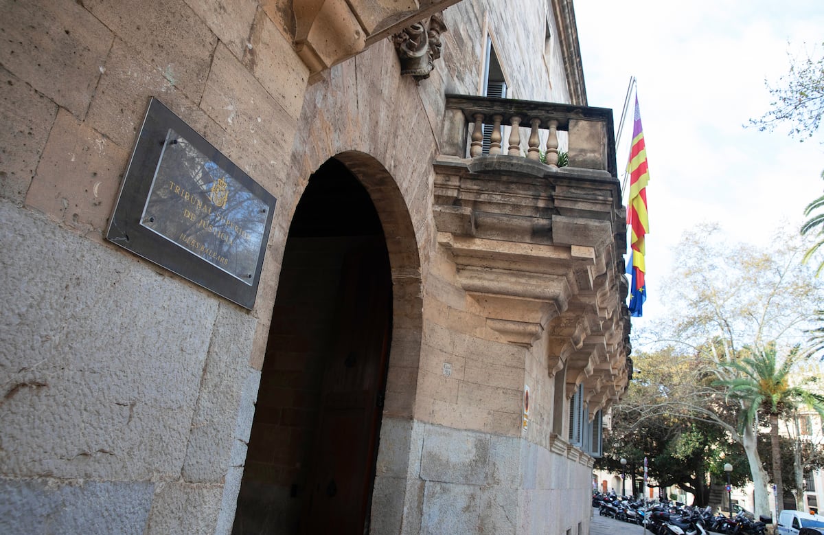 Testemunha escapa de rede de exploração sexual em Mallorca após pesadelo vivido O Palácio de Justiça, sede do Tribunal Superior de Justiça de Baleares (TSJIB) e da Audiencia Provincial, na praça Weyler de Palma. (Foto: Clara Margais (Dpa/Picture Alliance/Getty Images))