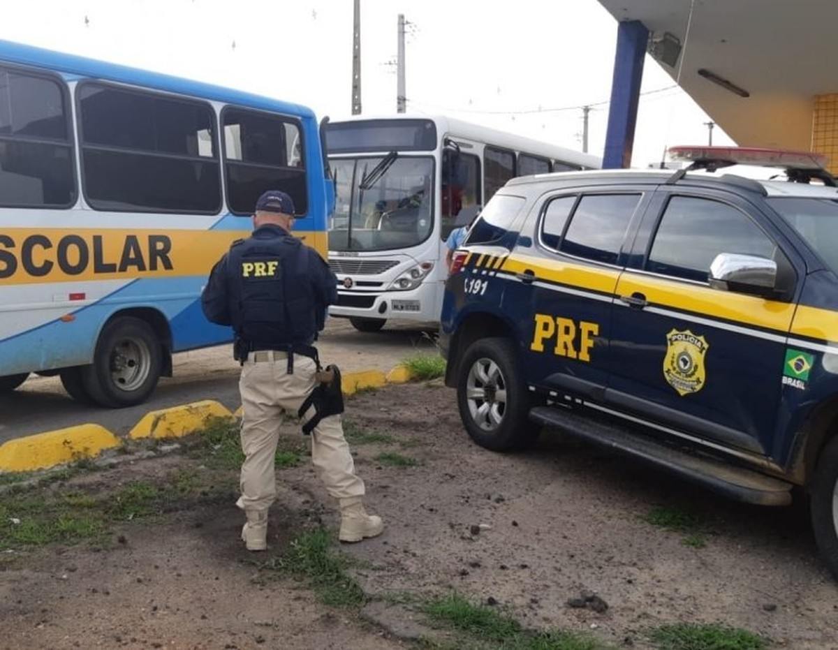 Ex-auxiliar de Anderson Torres confirma relatório sobre Lula e Bolsonaro ao STF Blitz da PRF na eleição de 2022 (Foto: Reprodução)
