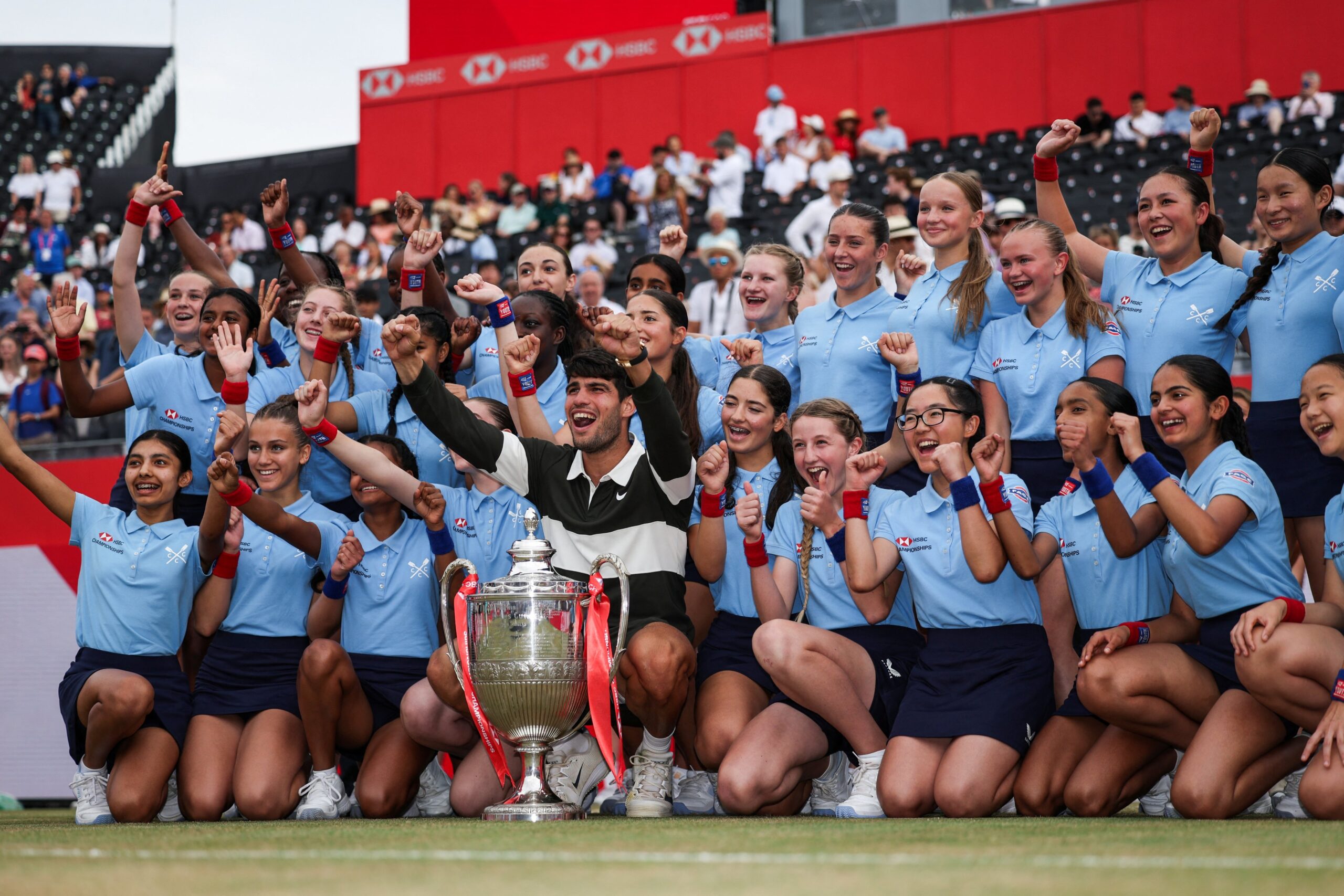 Alcaraz evolui e conquista título no Queen's Club antes de Wimbledon Foto: Reprodução