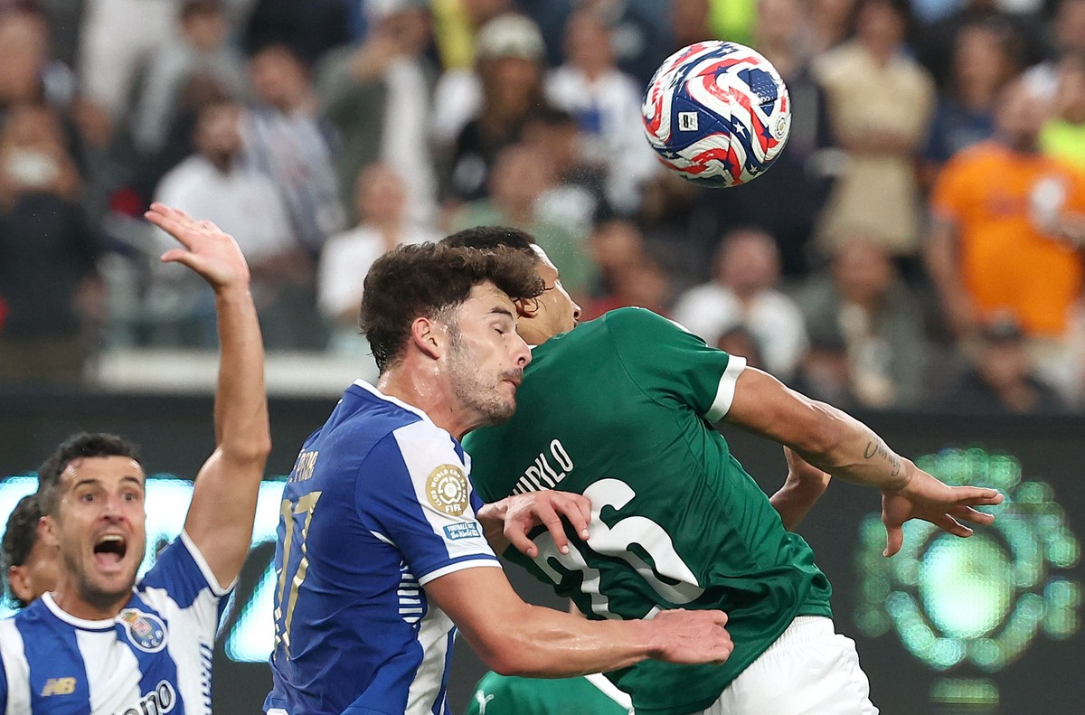 Palmeiras e Porto se enfrentam no Mundial de Clubes da Fifa (Foto: Franck FIFE / AFP)