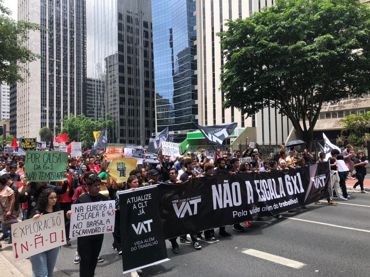 Manifestação contra escala 6x1: manifestação na Avenida Paulista (Foto: Rafael Garcia)